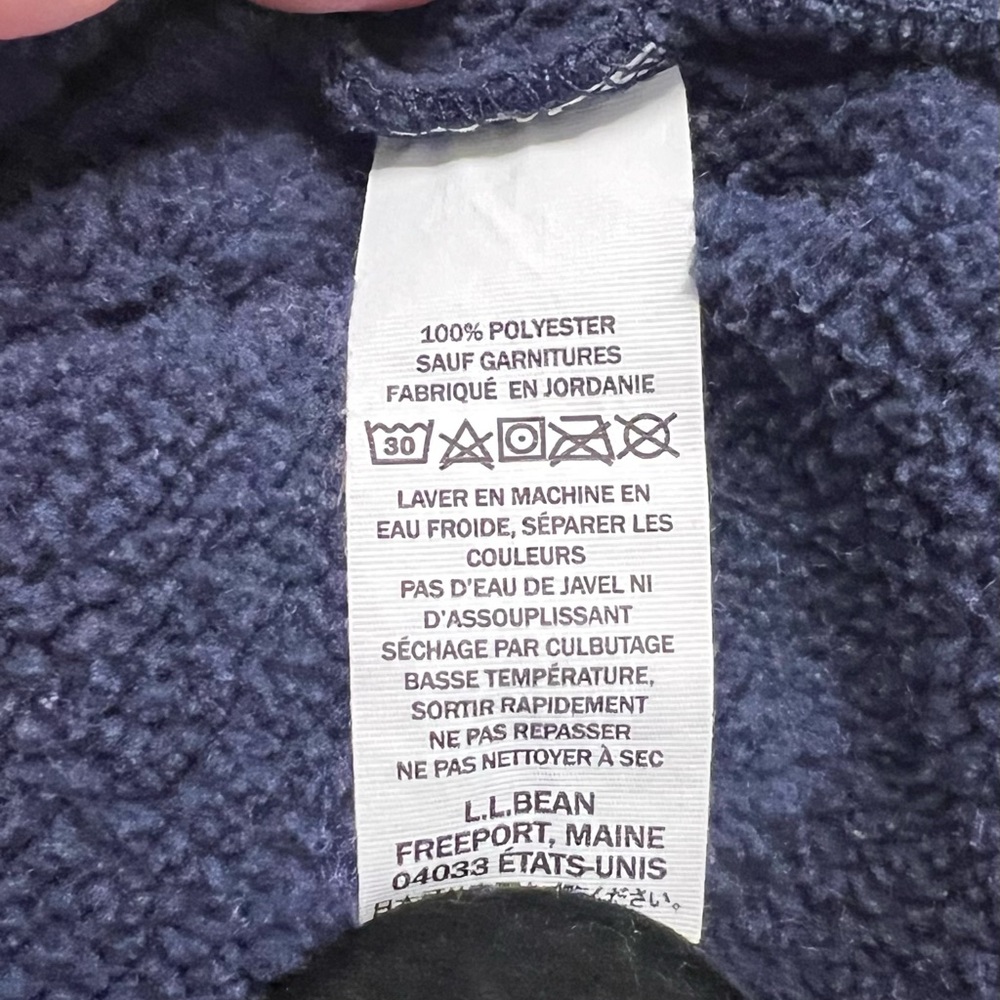 L.L. Bean Men's Deep Blue Zip Up Sweater - Picture 10 of 11